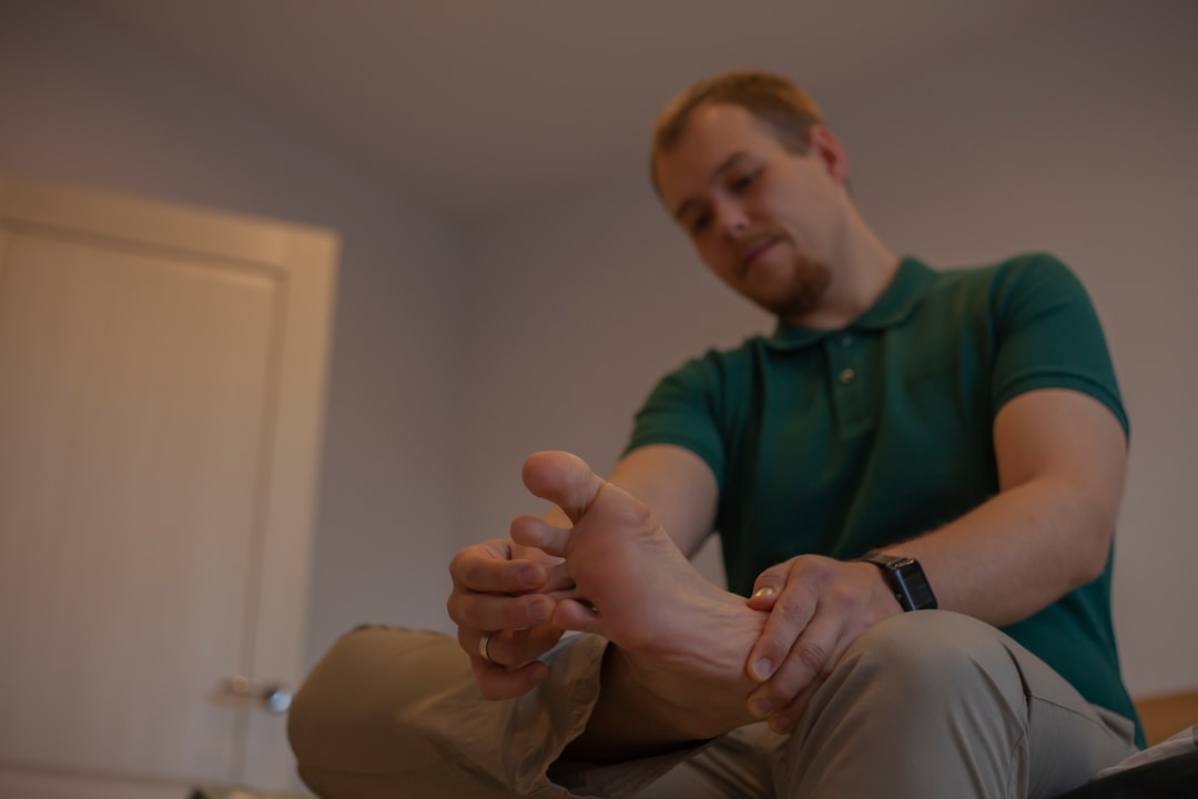 Photo Reflexology foot techniques